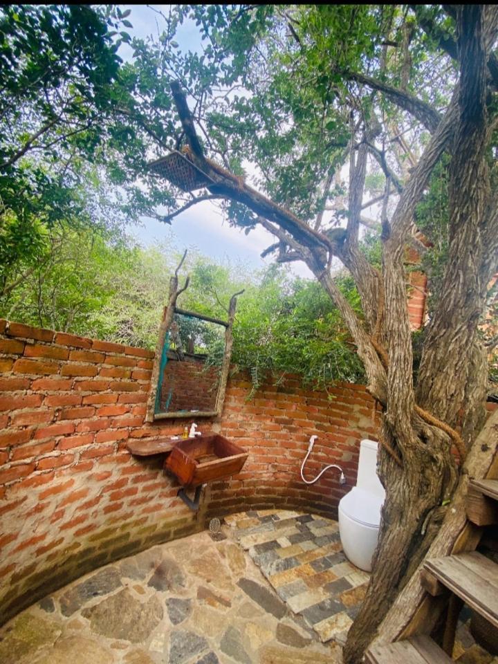 Mamba Yala Hotel Tissamaharama Exterior photo